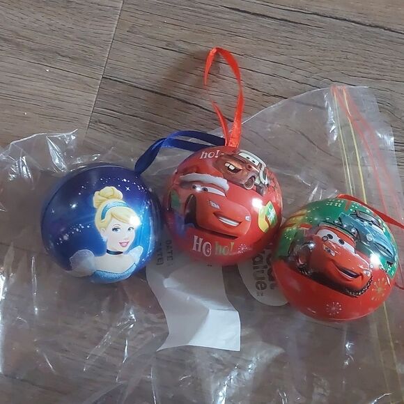 Disney Character Christmas Ornament Ball Empty 3" inche Chocolate Container - Picture 7 of 7